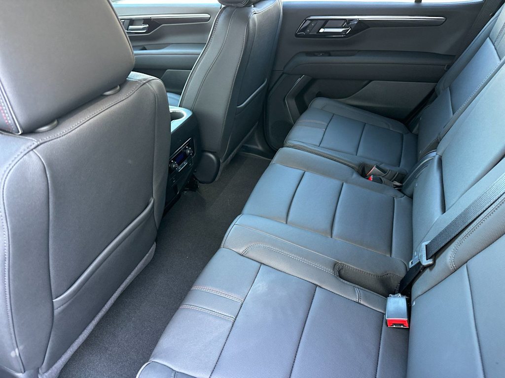 Thumbnail: 2026 Chevrolet Tahoe - 10
