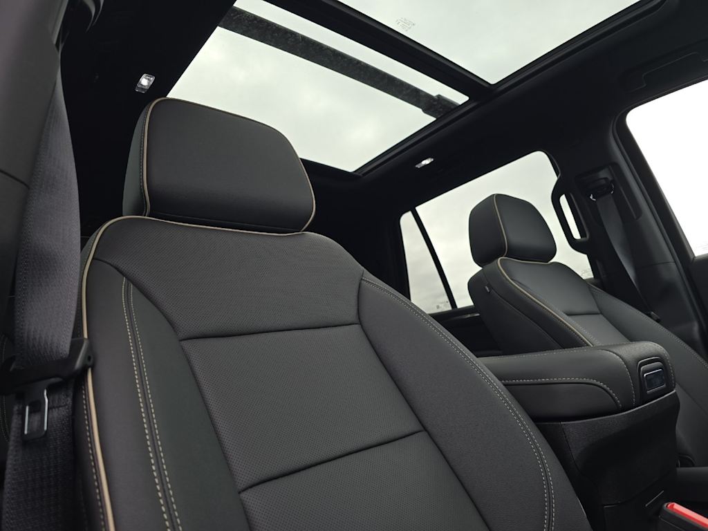 Thumbnail: 2026 Chevrolet Tahoe - 22