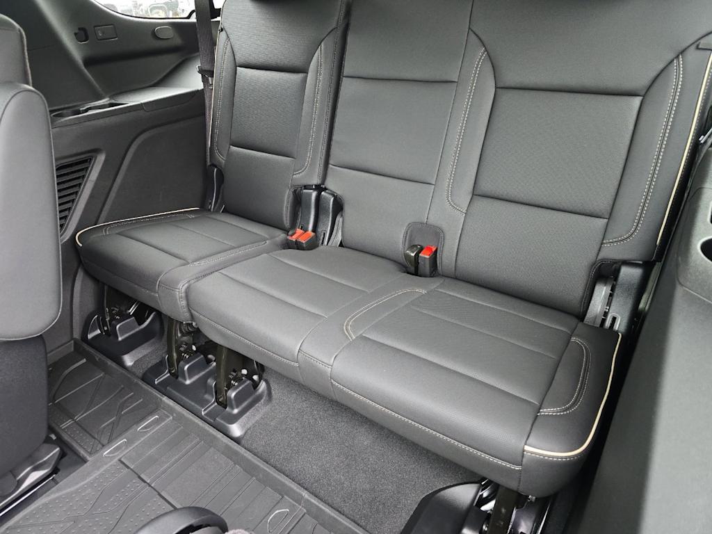 Thumbnail: 2026 Chevrolet Tahoe - 10