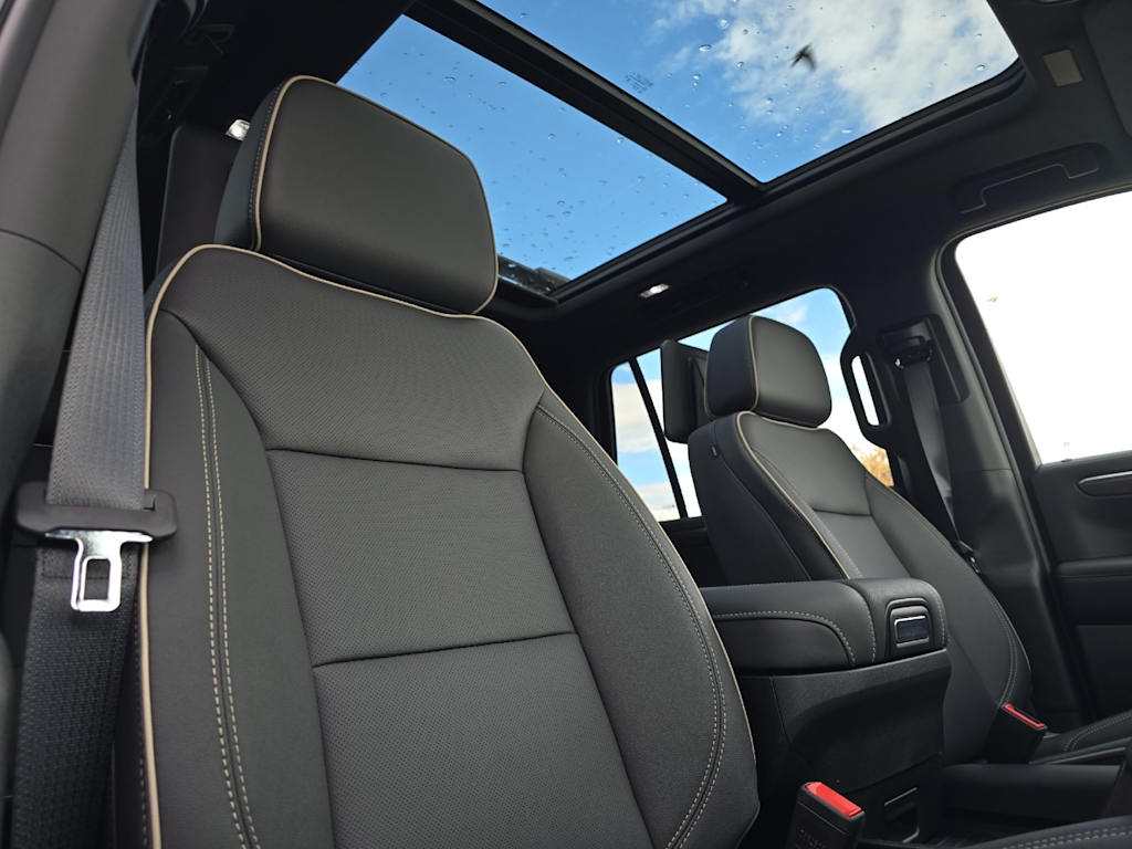 Thumbnail: 2026 Chevrolet Tahoe - 10