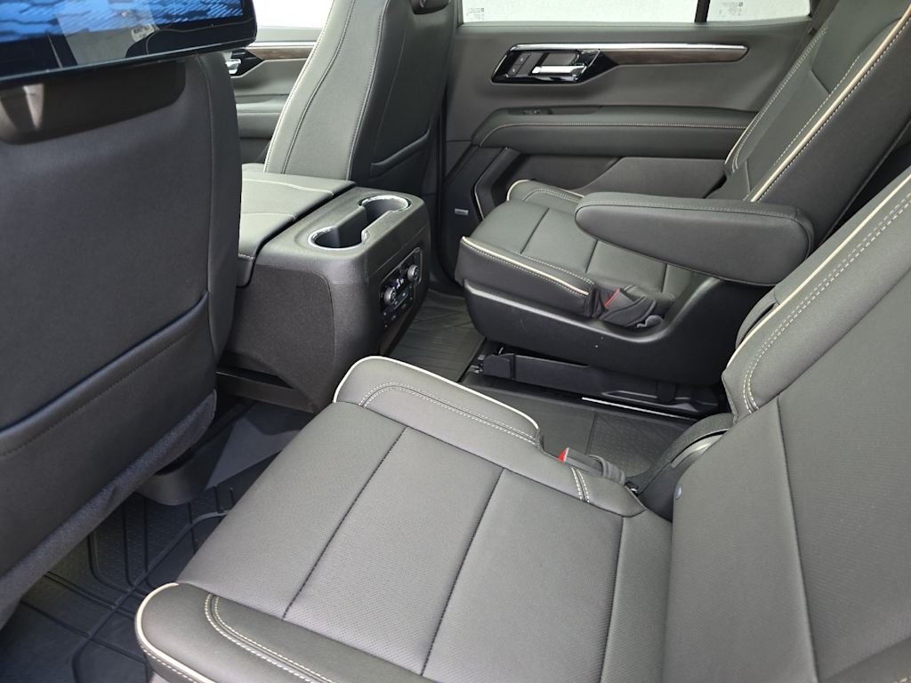 Thumbnail: 2026 Chevrolet Tahoe - 11