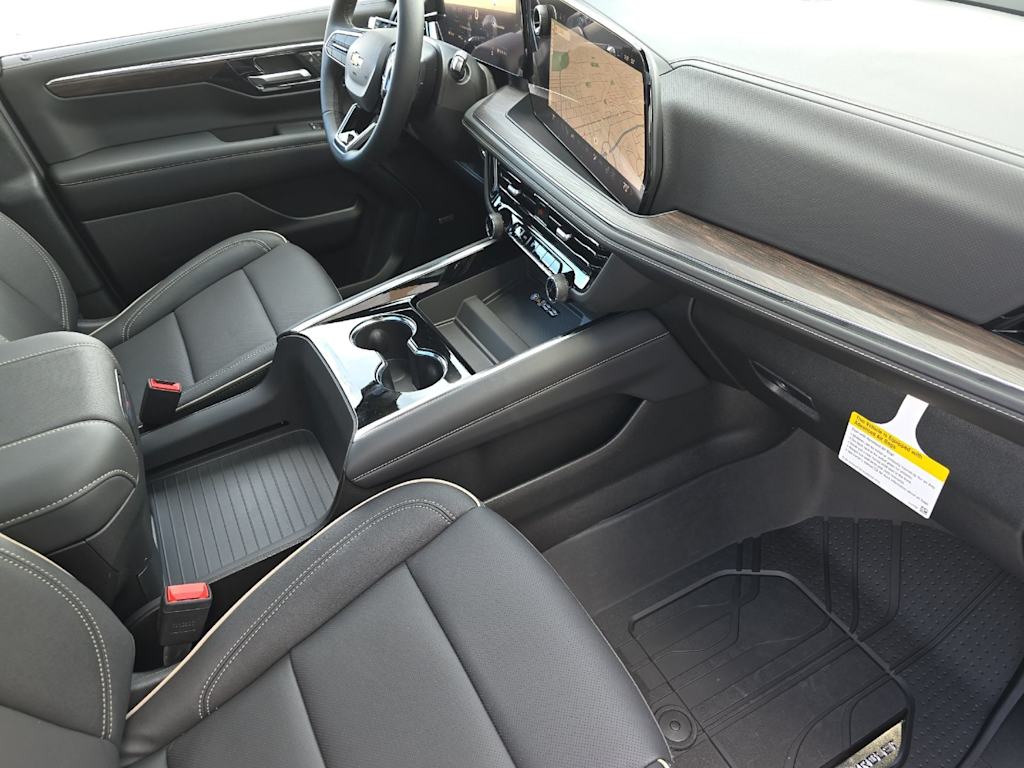 Thumbnail: 2026 Chevrolet Tahoe - 13