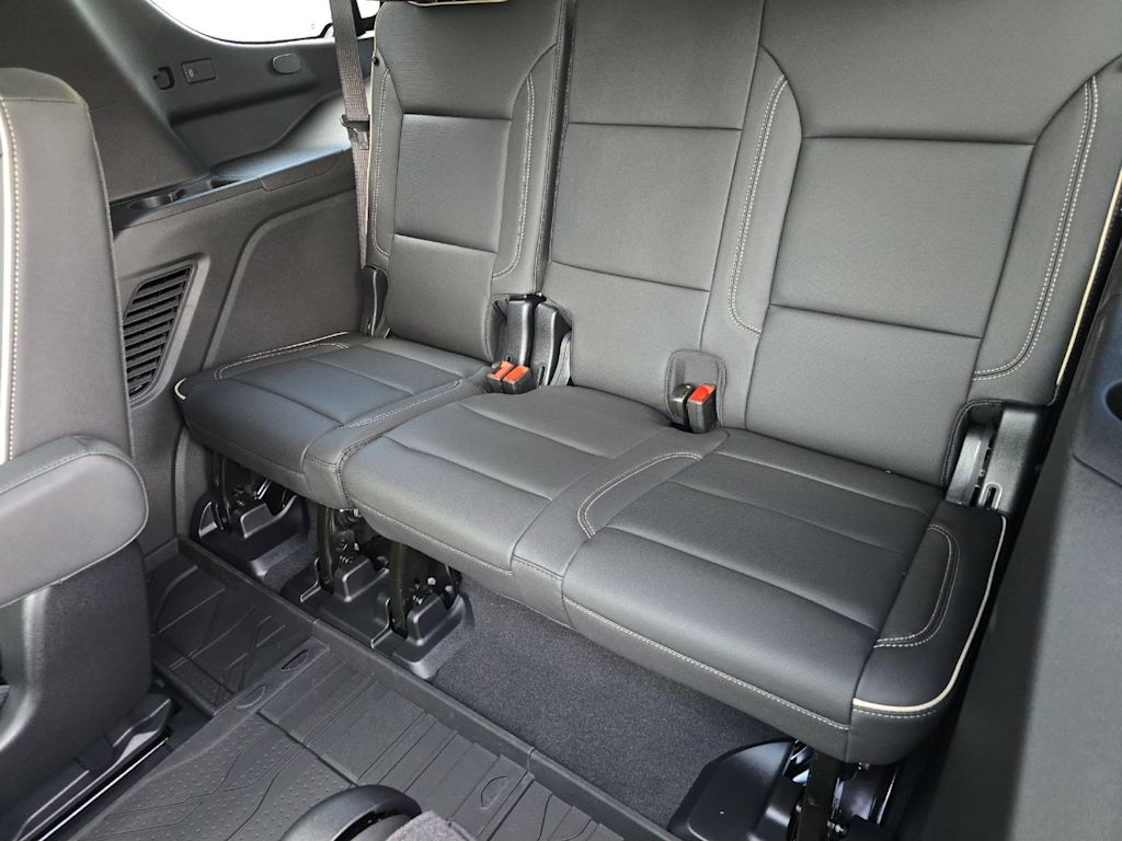 Thumbnail: 2026 Chevrolet Tahoe - 22