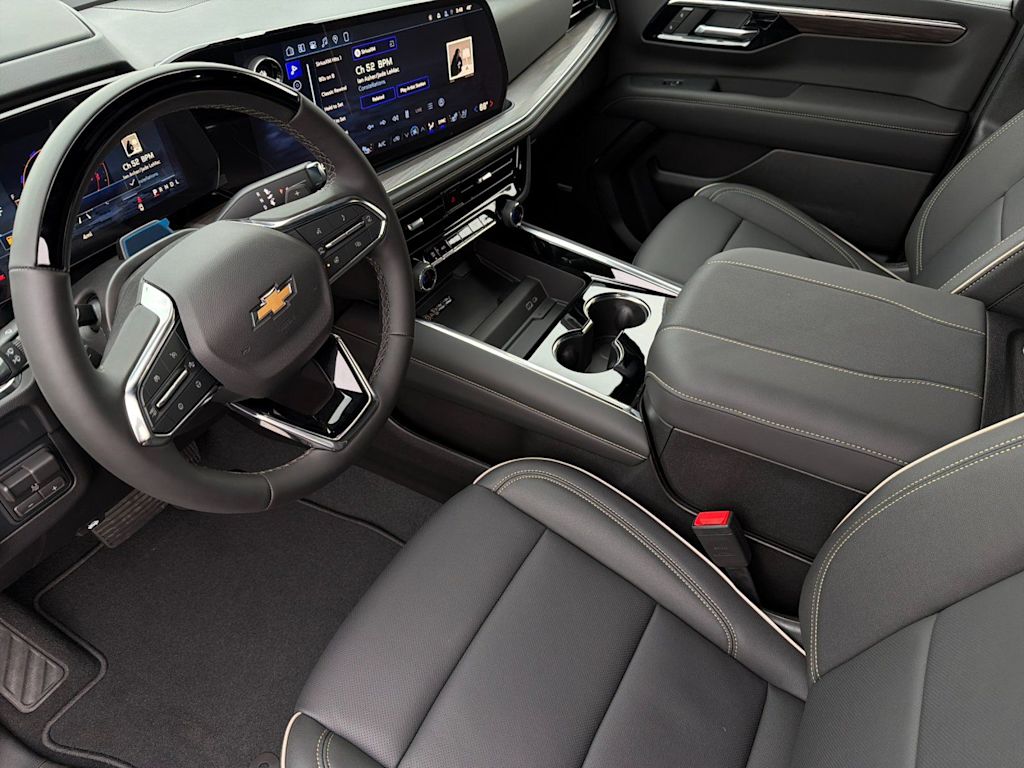 Thumbnail: 2026 Chevrolet Tahoe - 6