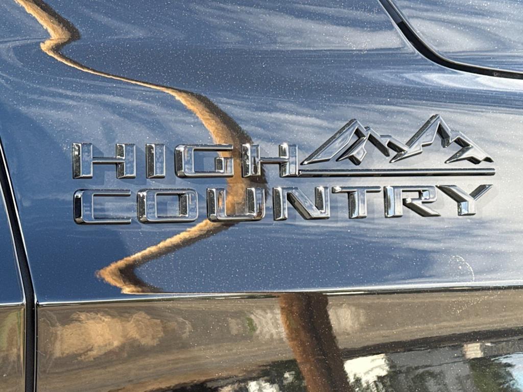 Thumbnail: 2026 Chevrolet Tahoe - 6