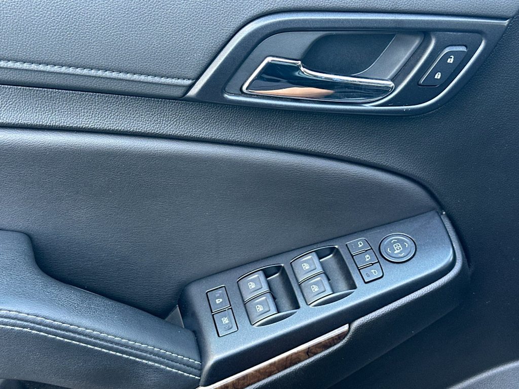 Thumbnail: 2019 Chevrolet Tahoe - 22