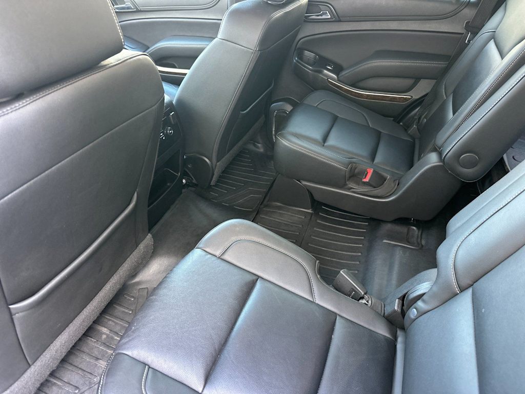 Thumbnail: 2019 Chevrolet Tahoe - 11
