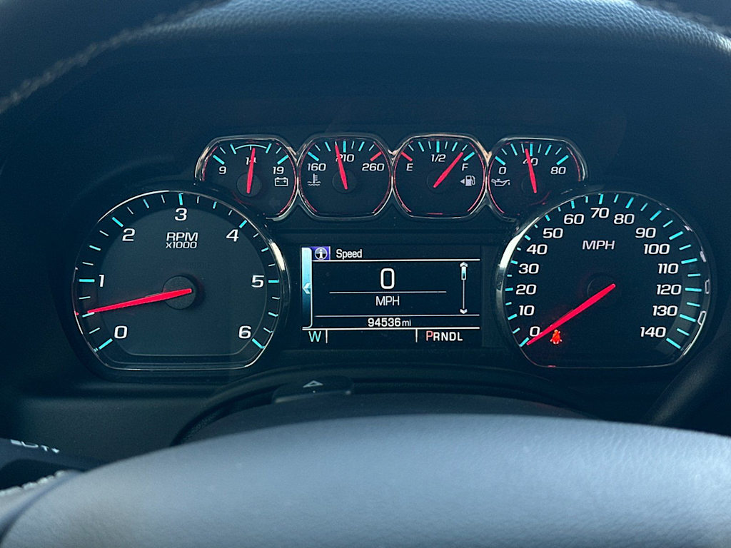 Thumbnail: 2019 Chevrolet Tahoe - 15