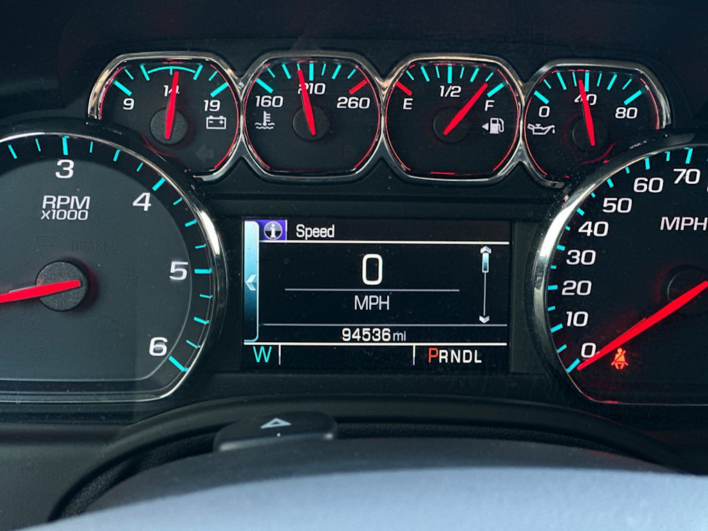 Thumbnail: 2019 Chevrolet Tahoe - 28