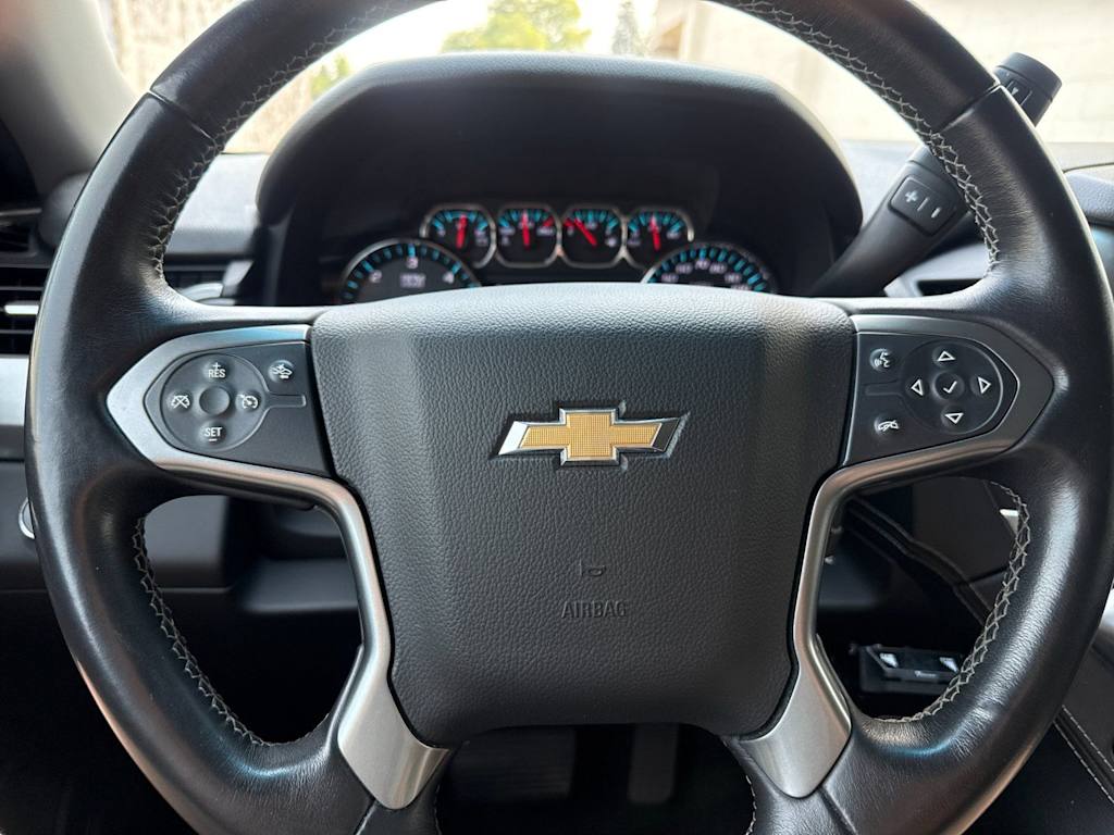 Thumbnail: 2015 Chevrolet Tahoe - 28