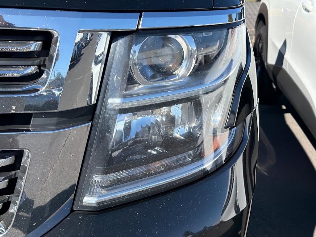 Thumbnail: 2018 Chevrolet Tahoe - 11