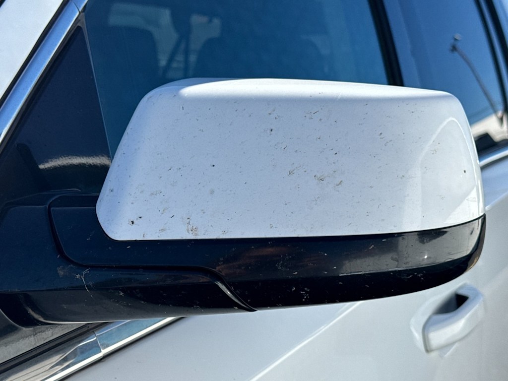 Thumbnail: 2017 Chevrolet Suburban - 10