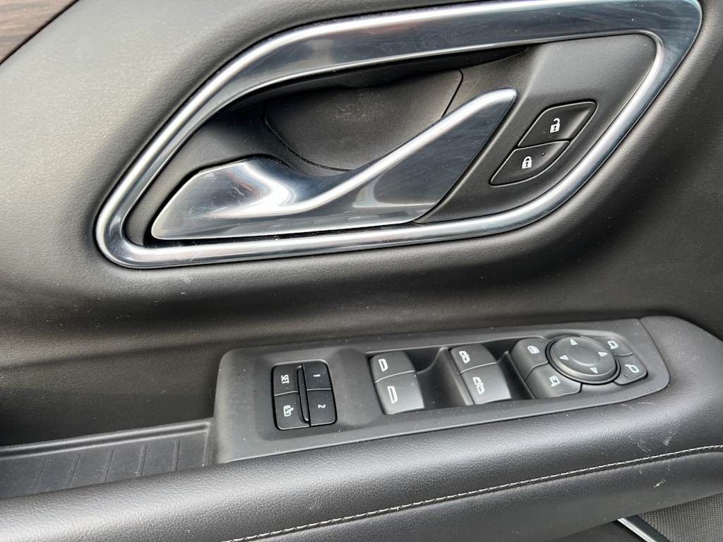 Thumbnail: 2021 Chevrolet Tahoe - 20