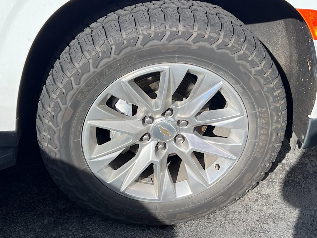 Thumbnail: 2024 Chevrolet Tahoe - 6