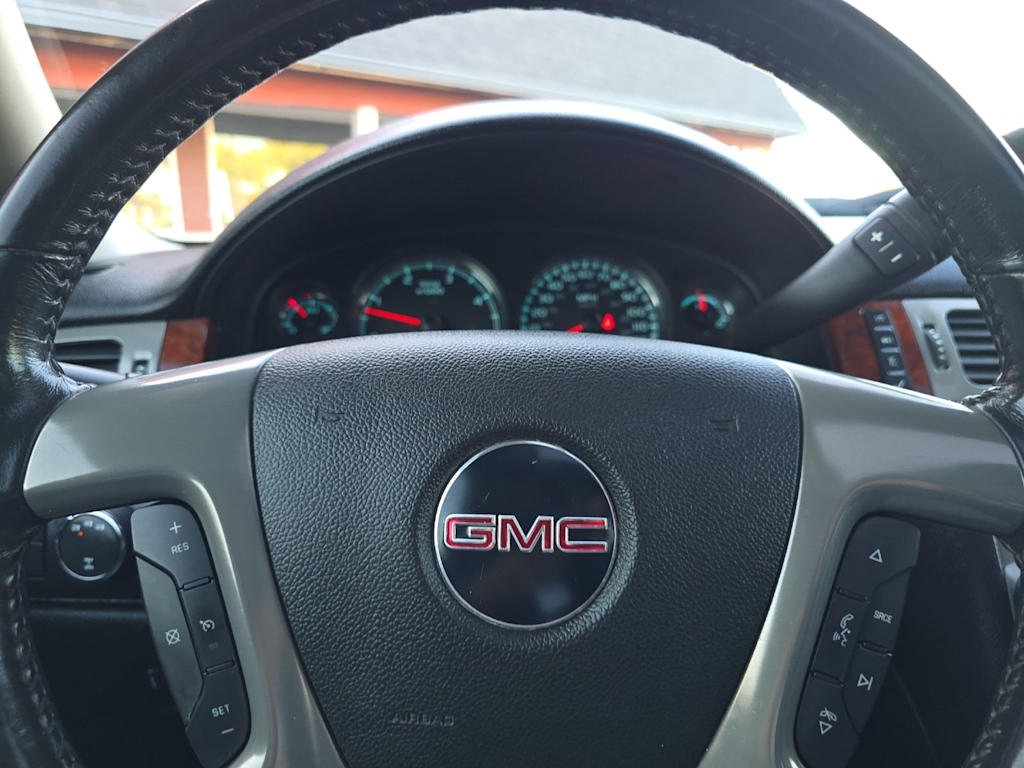 Thumbnail: 2011 GMC Sierra 3500 - 25