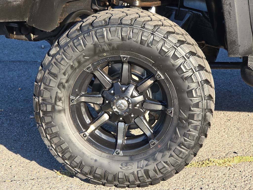 Thumbnail: 2011 GMC Sierra 3500 - 7