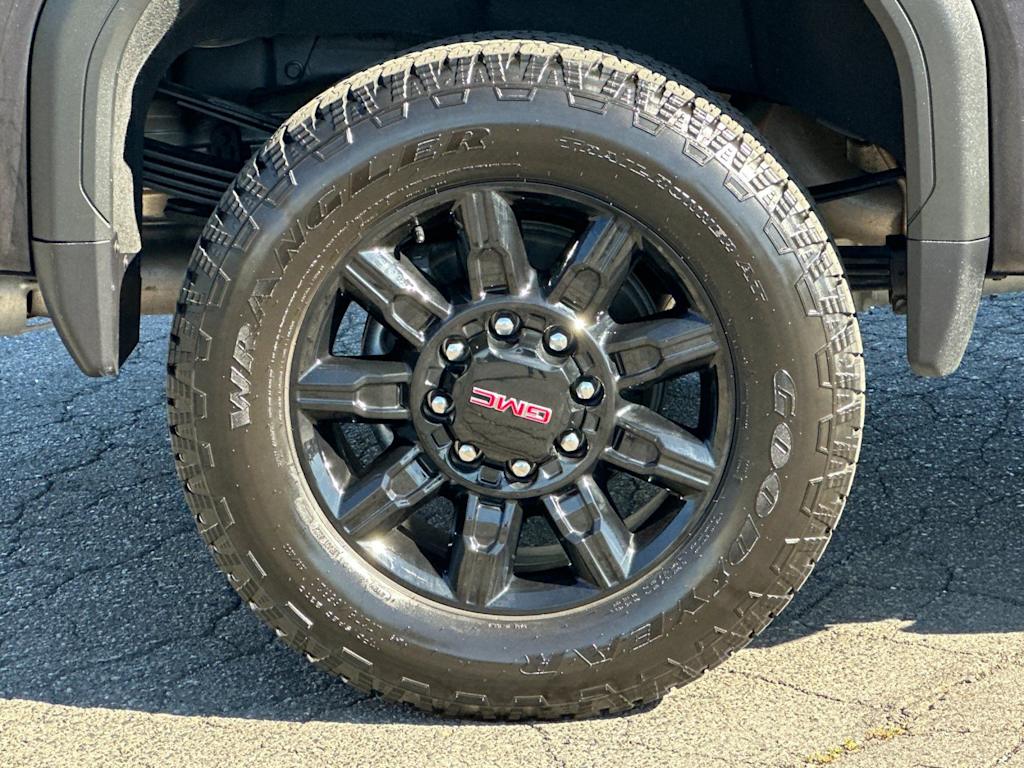Thumbnail: 2024 GMC Sierra 3500 - 8