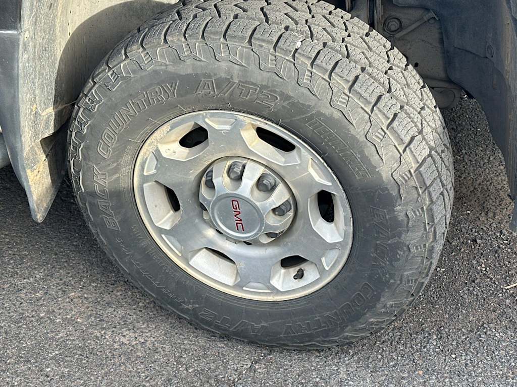 Thumbnail: 2010 GMC Sierra 2500 - 5