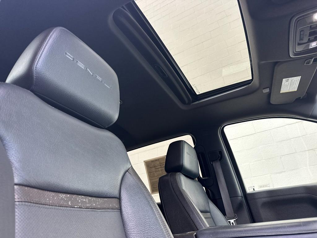 Thumbnail: 2019 GMC Sierra 1500 - 22