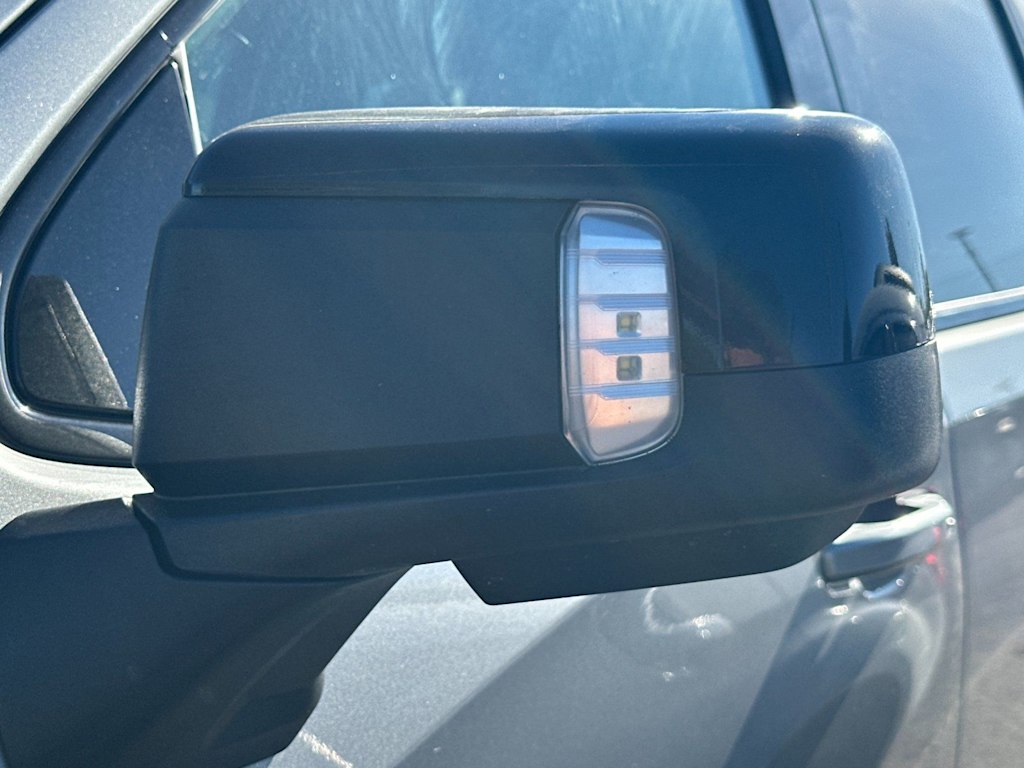 Thumbnail: 2023 GMC Sierra 1500 - 9