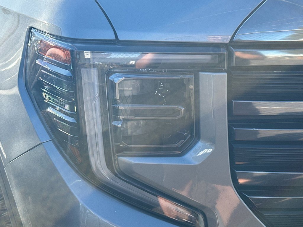 Thumbnail: 2023 GMC Sierra 1500 - 10