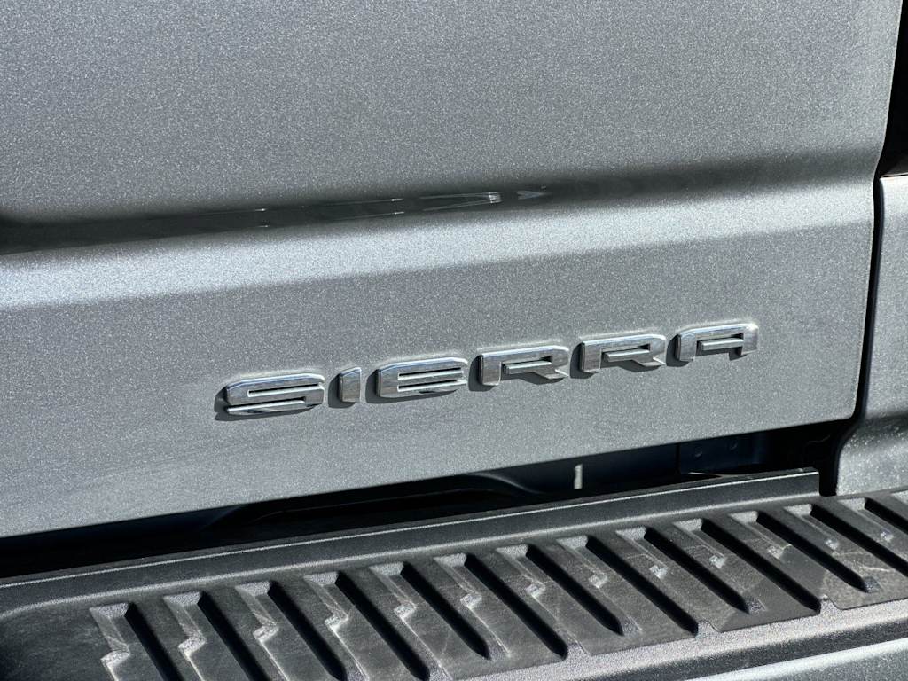 Thumbnail: 2023 GMC Sierra 1500 - 6