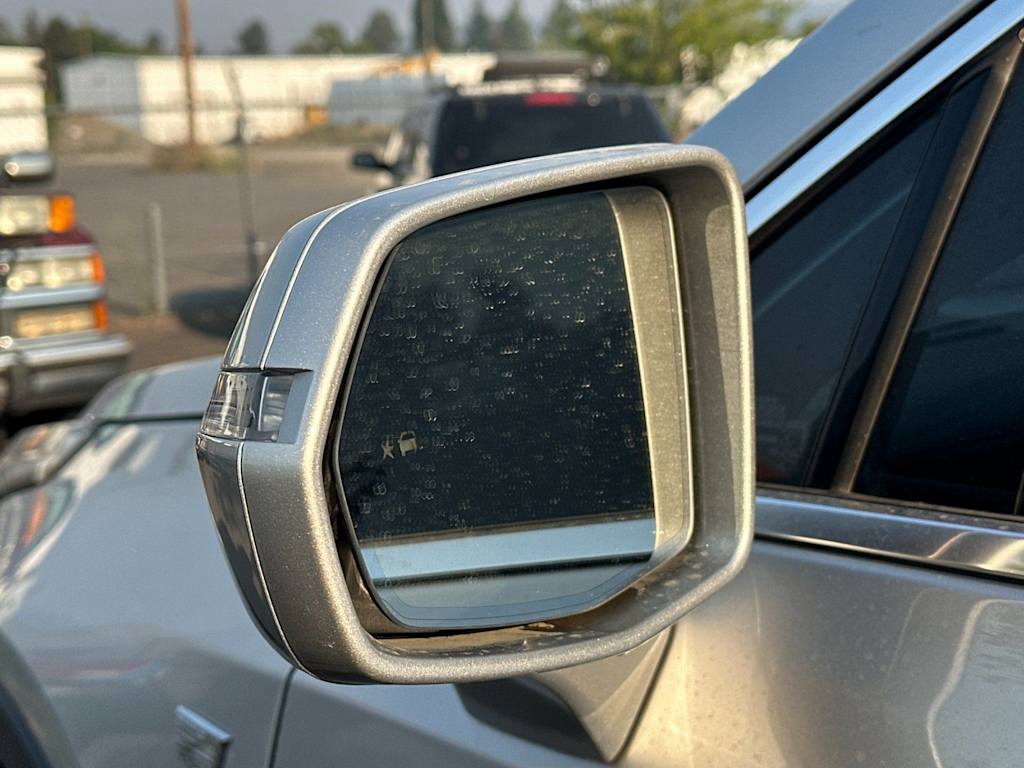 Thumbnail: 2019 Cadillac XT4 - 9