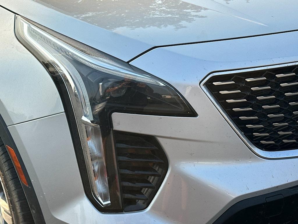 Thumbnail: 2019 Cadillac XT4 - 10