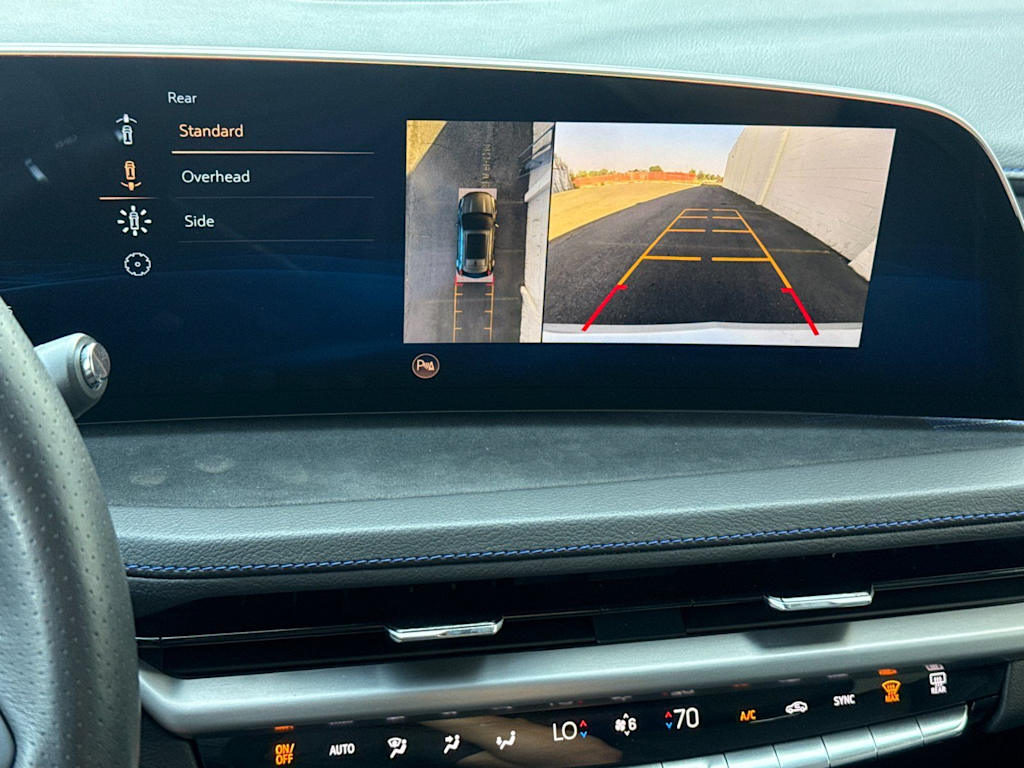 Thumbnail: 2025 Cadillac XT4 - 25