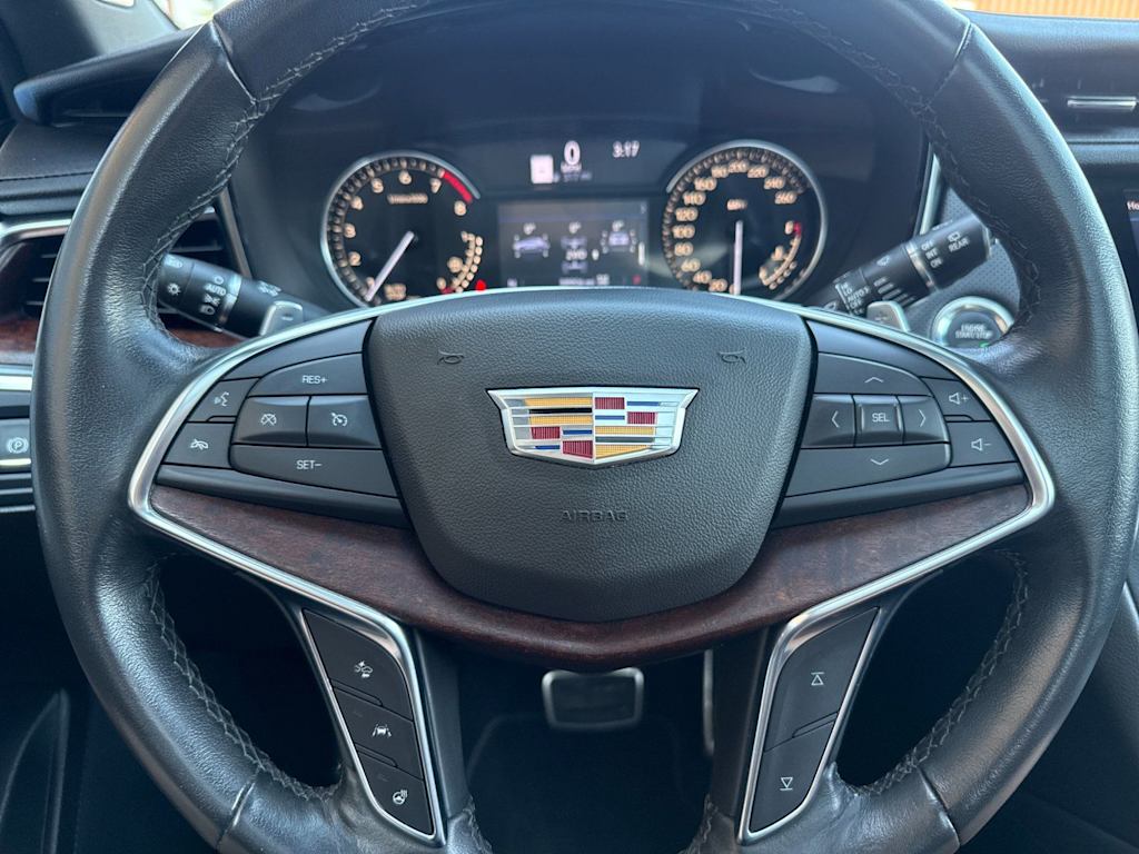 Thumbnail: 2023 Cadillac XT5 - 28