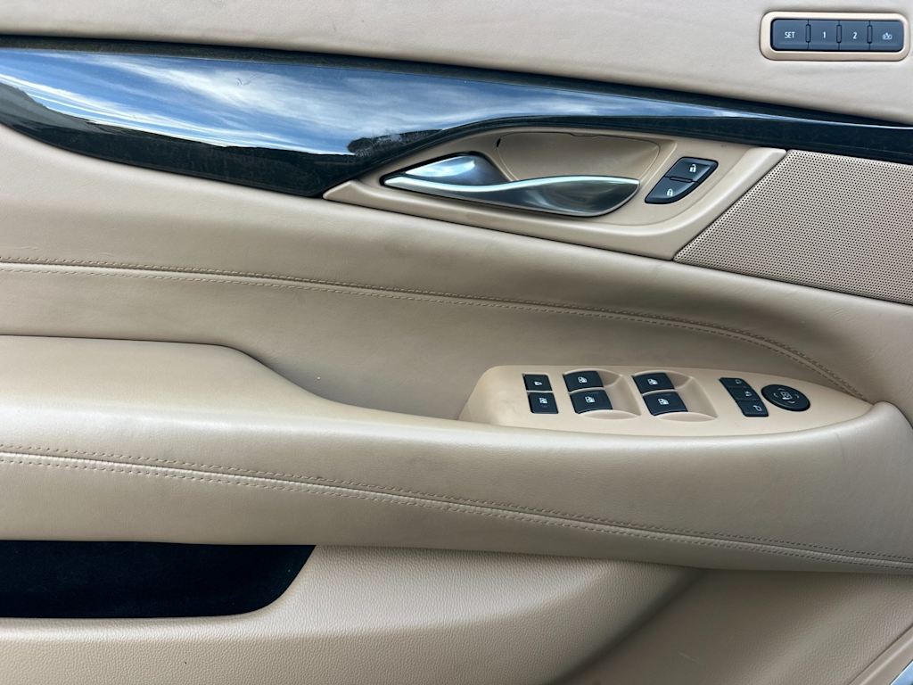 Thumbnail: 2019 Cadillac Escalade - 19