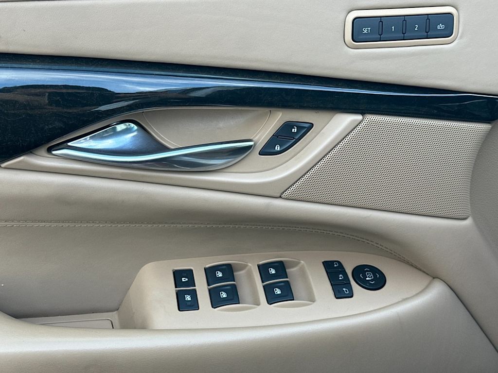 Thumbnail: 2019 Cadillac Escalade - 20