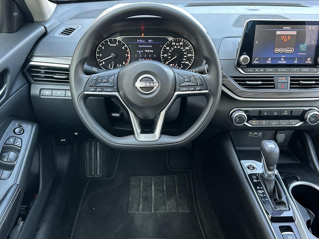 Thumbnail: 2024 Nissan Altima - 11