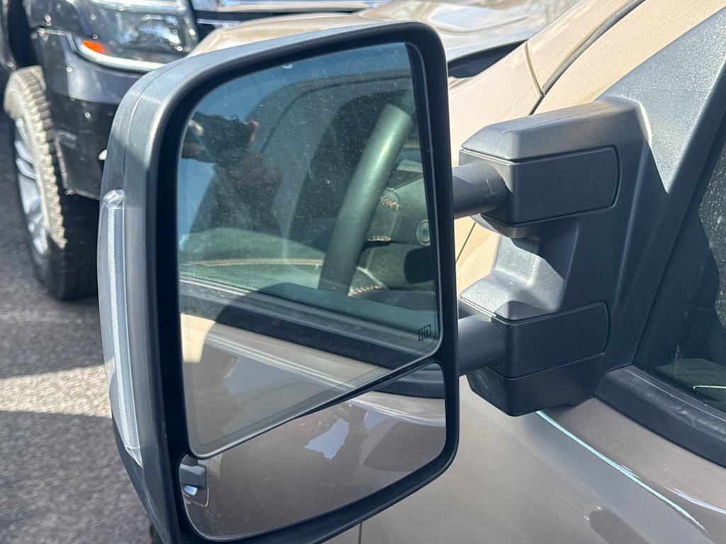 Thumbnail: 2021 Nissan Titan - 11