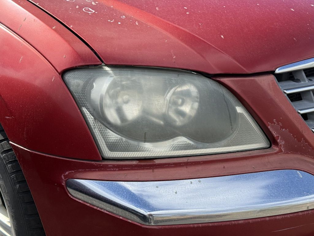 Thumbnail: 2005 Chrysler Pacifica - 9