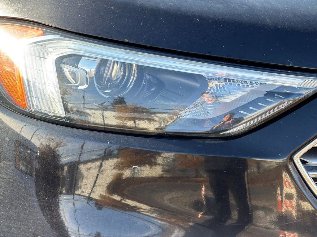 Thumbnail: 2022 Ford Edge - 12