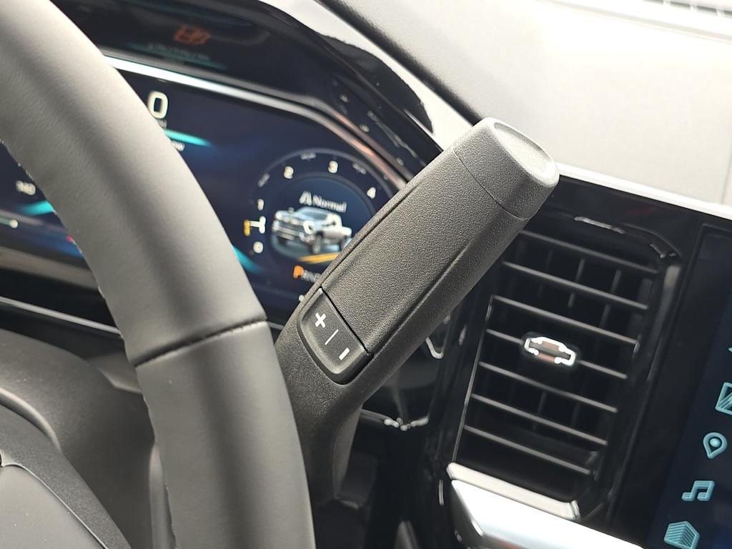 Thumbnail: 2026 Chevrolet Silverado 2500 - 25