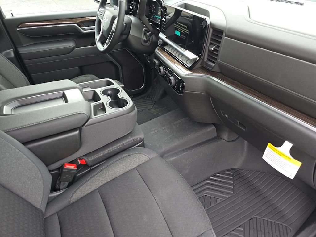 Thumbnail: 2026 Chevrolet Silverado 2500 - 13