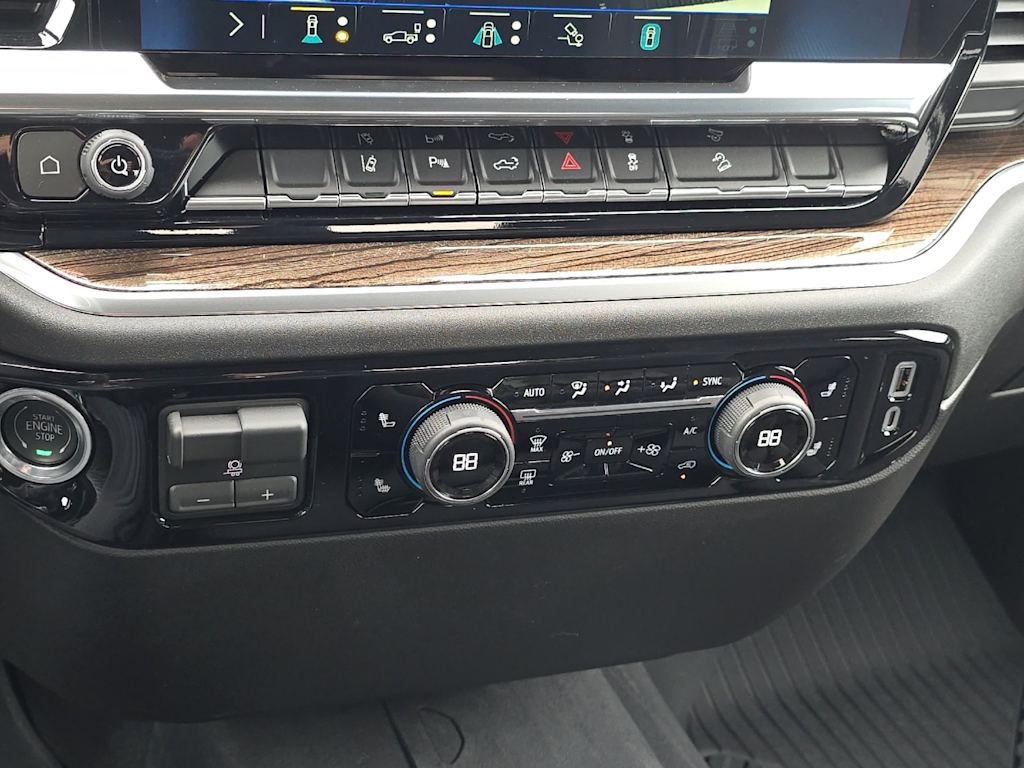 Thumbnail: 2026 Chevrolet Silverado 2500 - 24