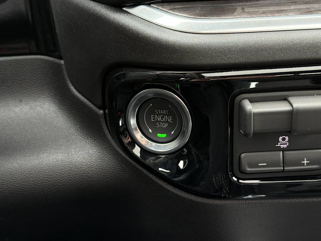 Thumbnail: 2026 Chevrolet Silverado 2500 - 25