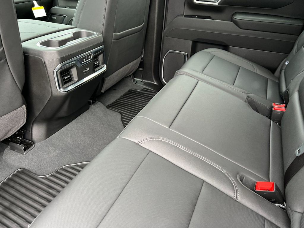 Thumbnail: 2026 Chevrolet Silverado 2500 - 11
