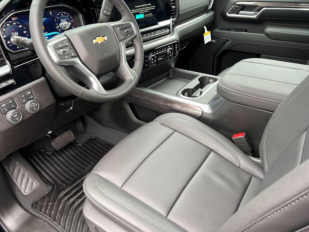 Thumbnail: 2026 Chevrolet Silverado 2500 - 9
