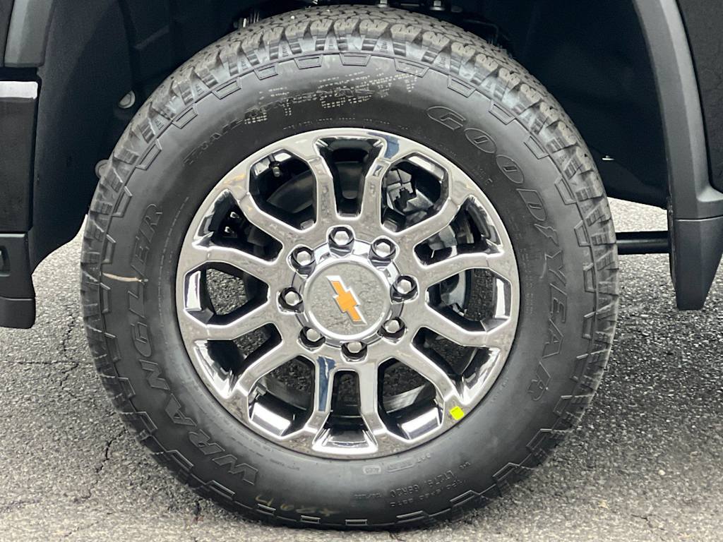 Thumbnail: 2026 Chevrolet Silverado 2500 - 7