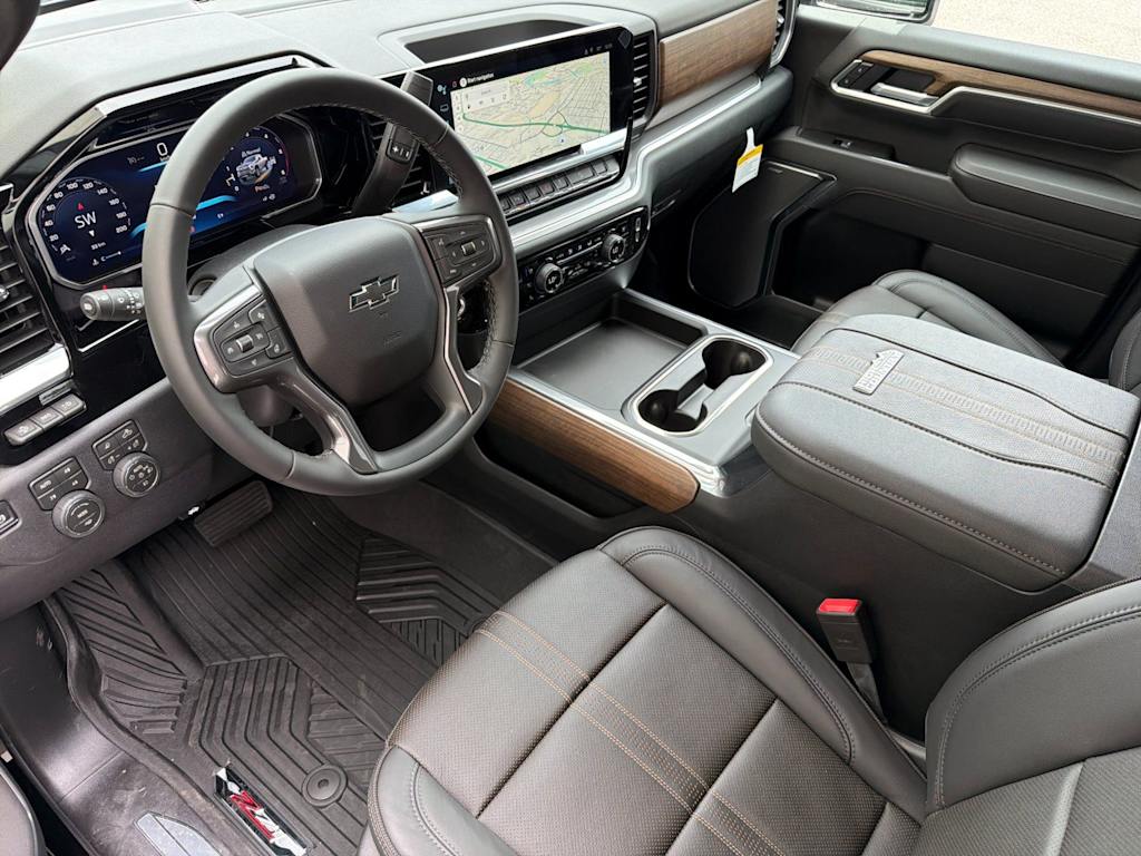 Thumbnail: 2026 Chevrolet Silverado 2500 - 9