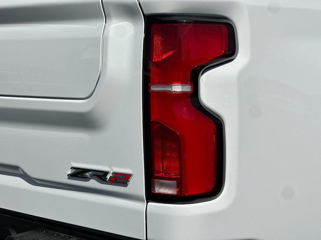 Thumbnail: 2026 Chevrolet Silverado 2500 - 25