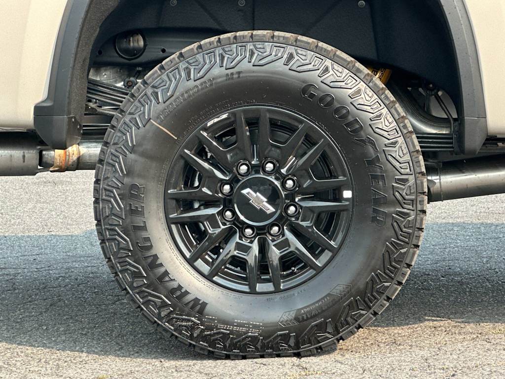 Thumbnail: 2026 Chevrolet Silverado 2500 - 6