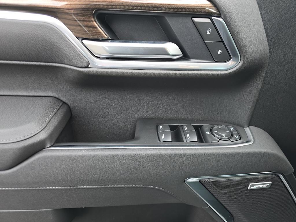 Thumbnail: 2026 Chevrolet Silverado 1500 - 20