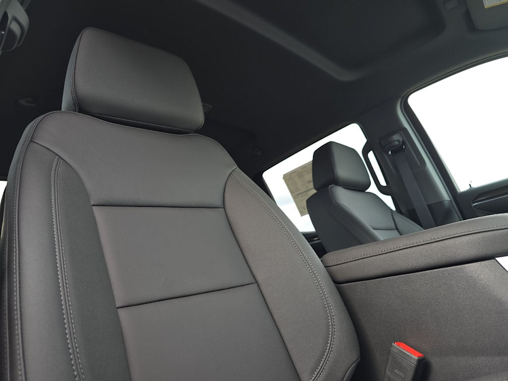 Thumbnail: 2026 Chevrolet Silverado 1500 - 10