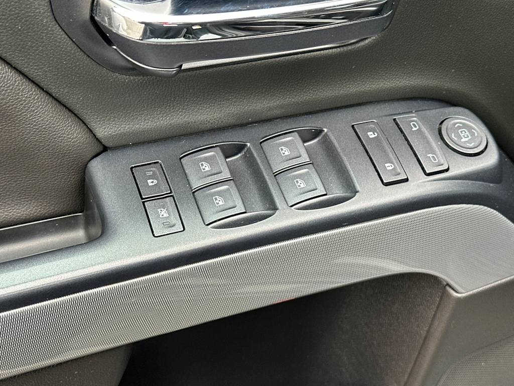 Thumbnail: 2019 Chevrolet Silverado 1500 - 20