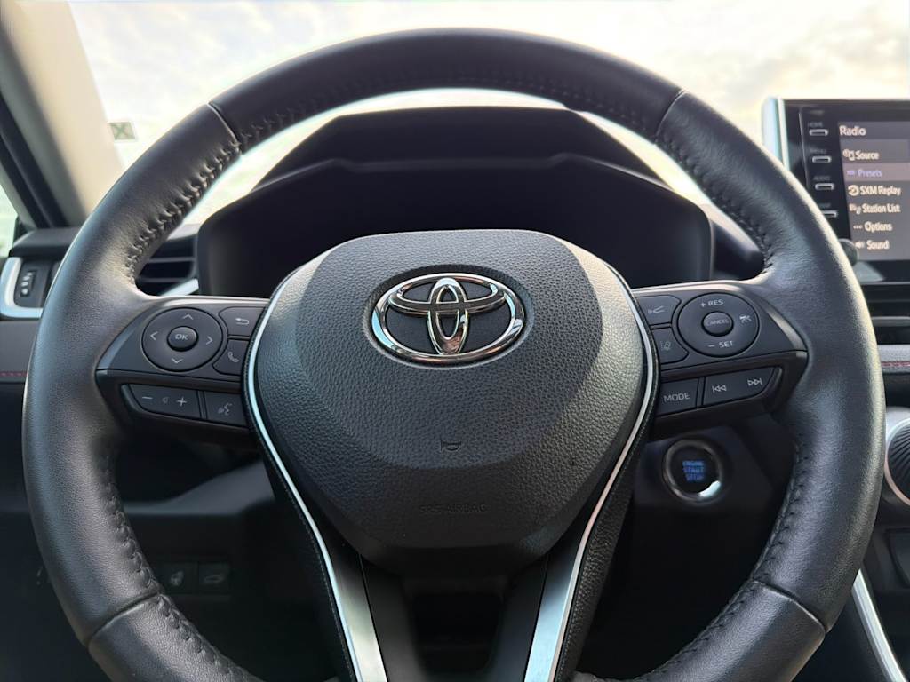 Thumbnail: 2020 Toyota RAV4 - 26